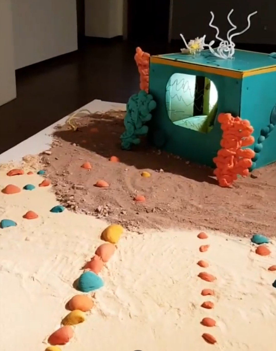 Clay sculpture of undersea tv