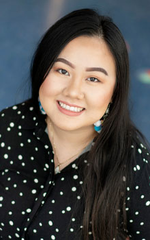 Pa-Houa-Lee-23 Head shot of Pa Houa Lee